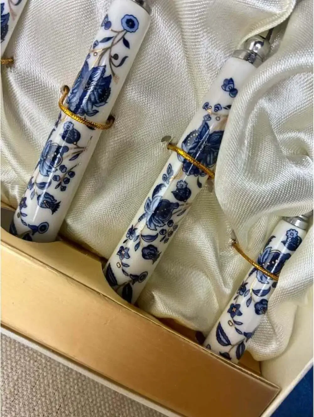 Flatware Set Blue Floral Handles | Chinoiserie Style Stainless Steel 4 pieces